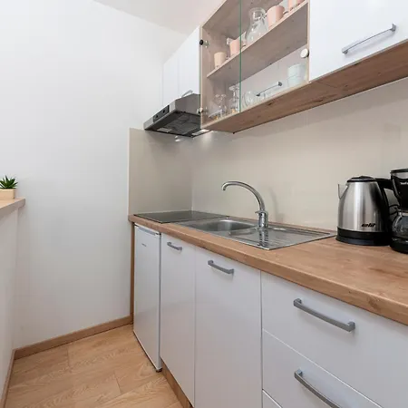 Skyline Apartament *